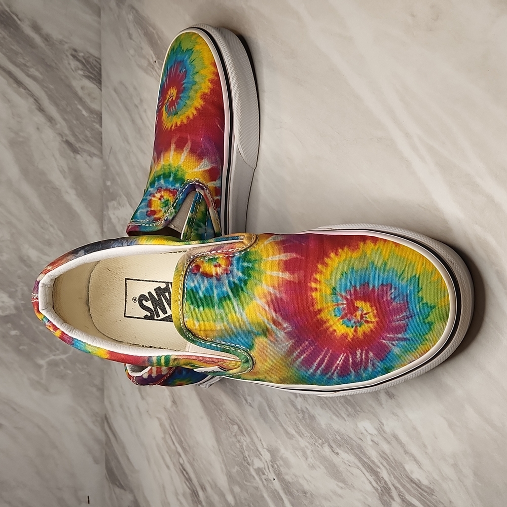 EUC Vans Tie Dye Women's sz 7